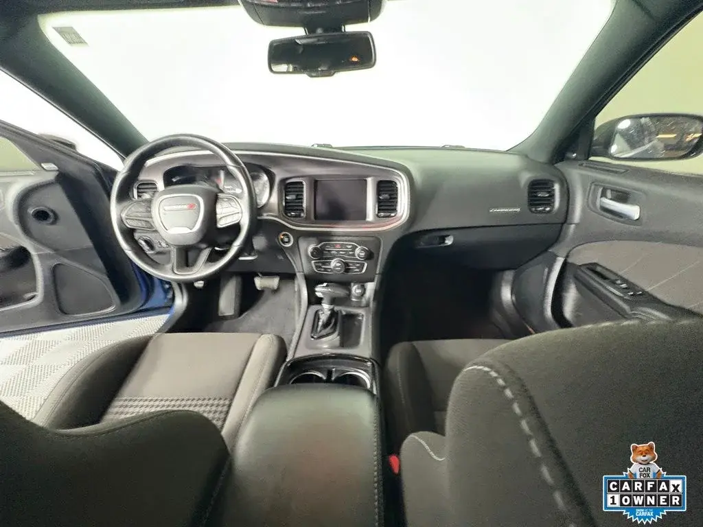 2021 Dodge Charger GT AWD photo 4