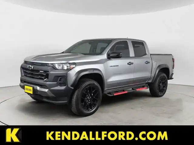 2023 Chevrolet Colorado 4WD Crew Cab Short Box Trail Boss's photo