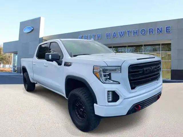 2020 GMC Sierra AT4 4WD Crew Cab Standard Box's photo