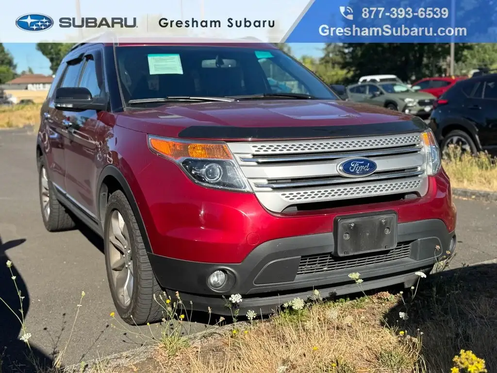 2014 Ford Explorer XLT 4x4 photo 1