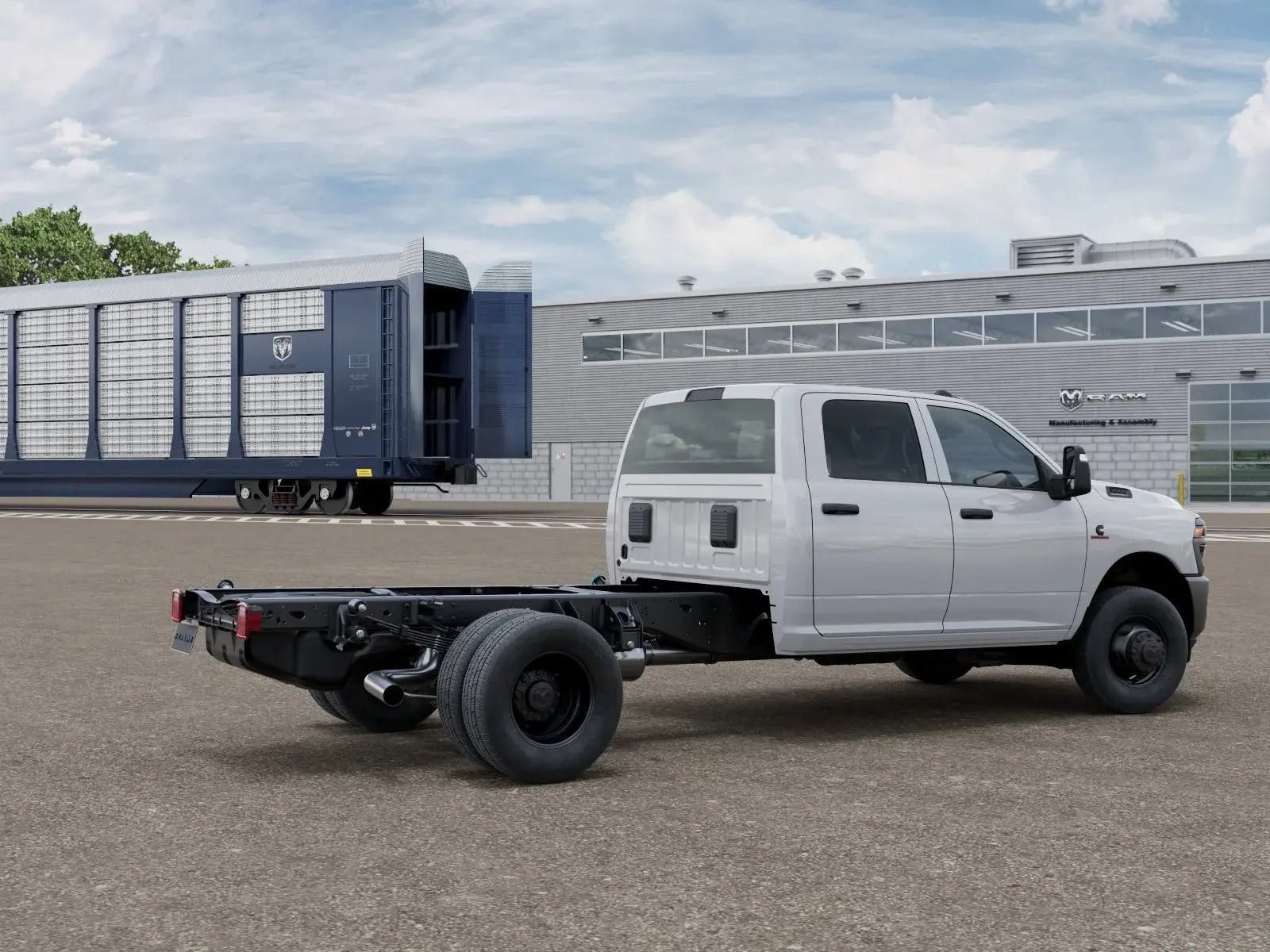 2026 RAM 3500 Tradesman 4X4 Crew Cab photo 3