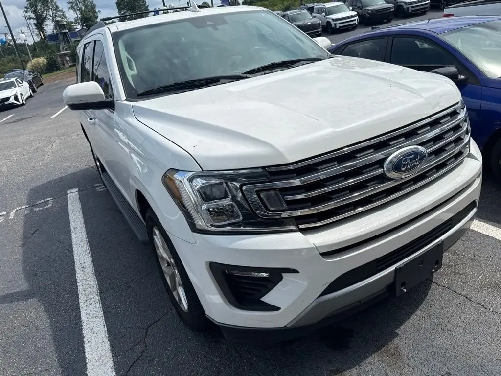 2020 Ford Expedition XLT photo 3