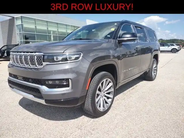 2023 Jeep Grand Wagoneer L Series II 4WD's photo