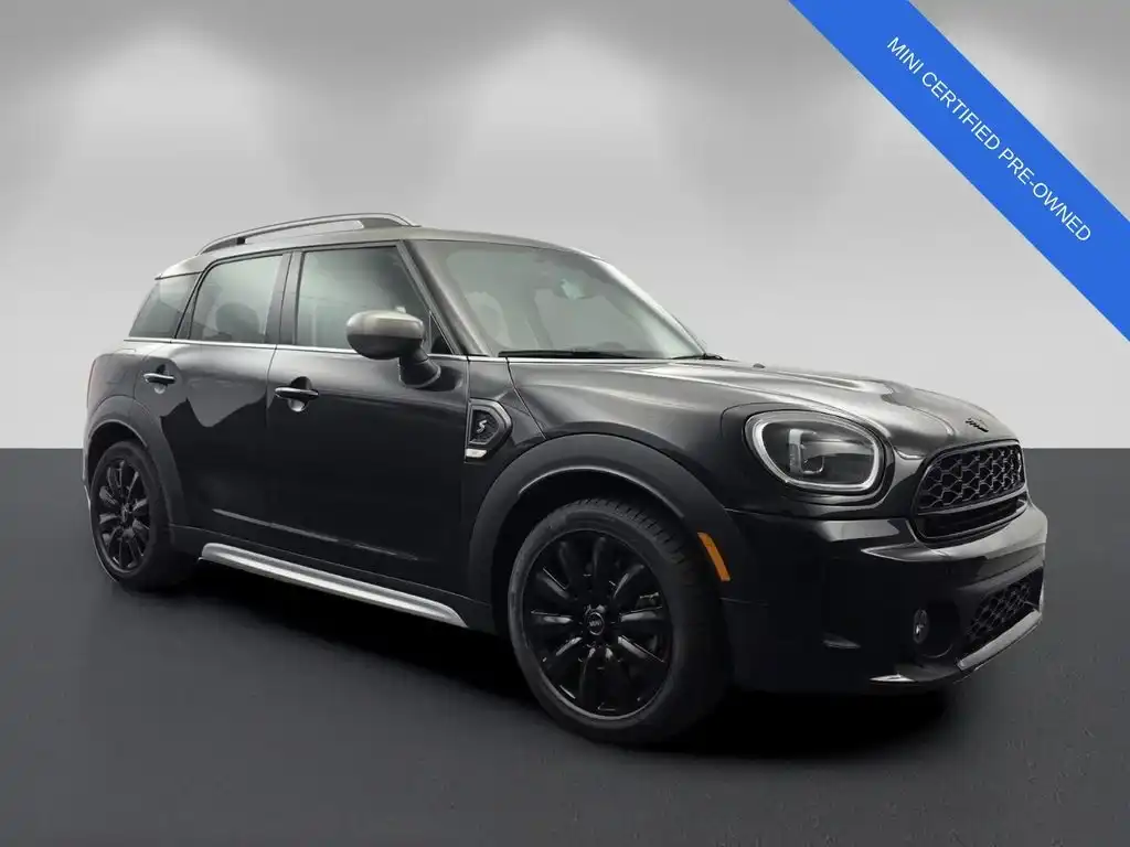 2024 MINI Countryman Cooper S's photo