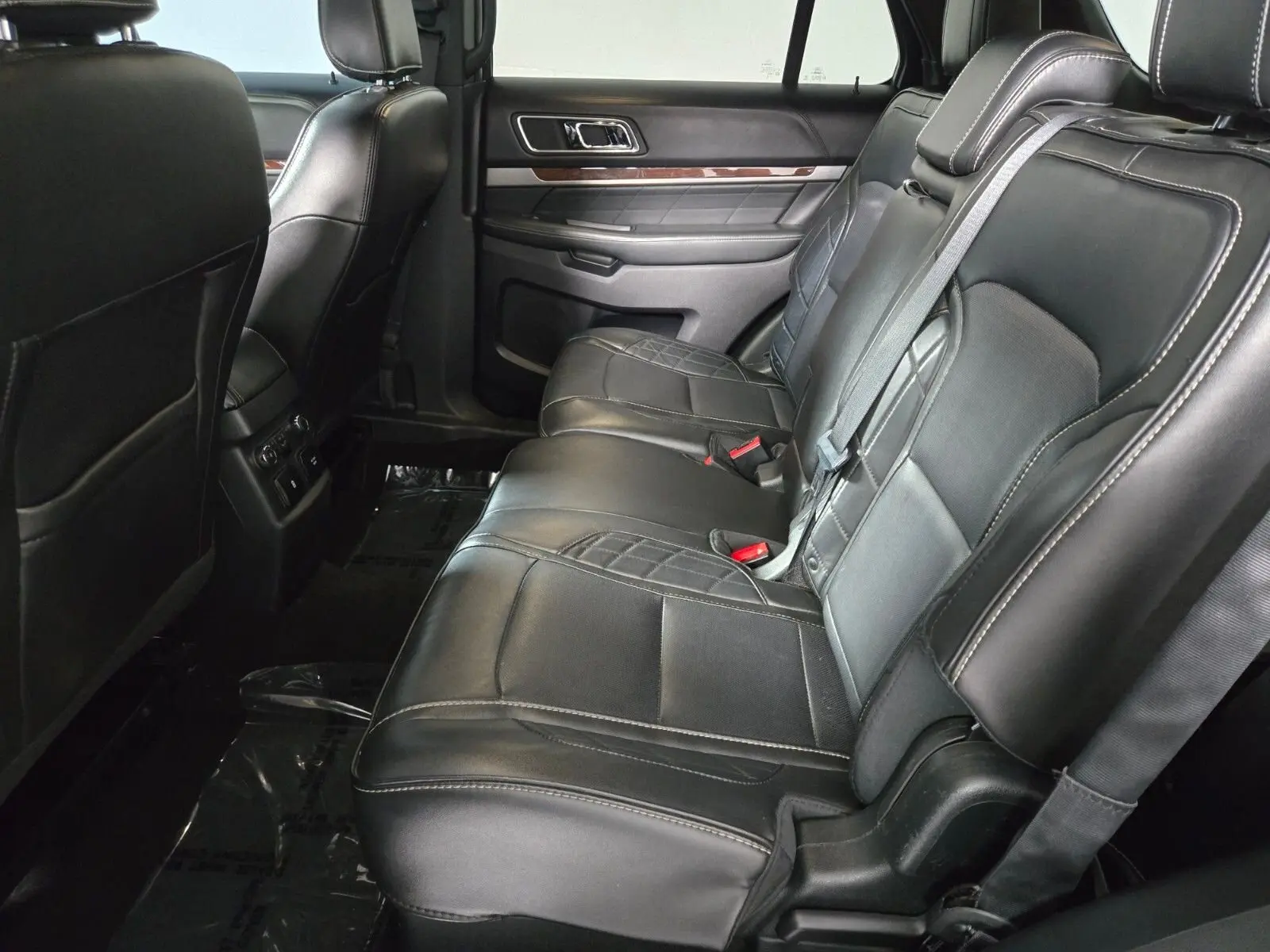 2018 Ford Explorer Platinum 4WD photo 5