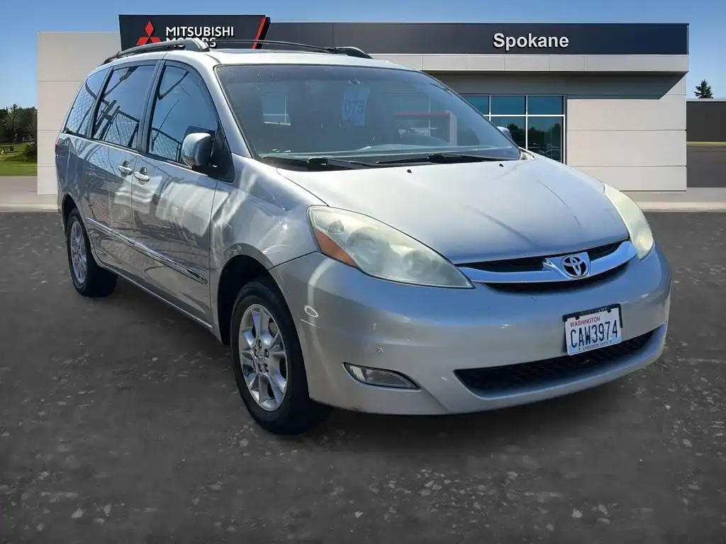 2006 Toyota Sienna XLE Limited AWD's photo