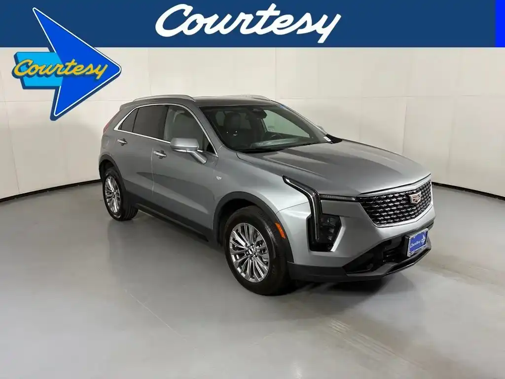 2024 Cadillac XT4 Premium Luxury's photo