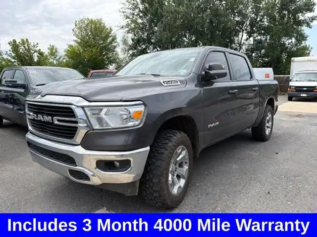 2021 RAM 1500 Big Horn/Lone Star 4x4 Crew Cab 5'7's photo