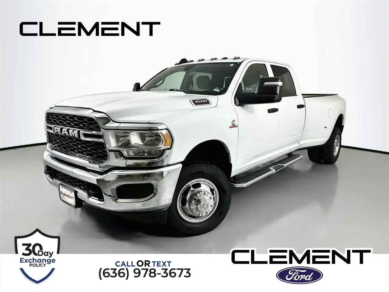 2024 RAM 3500 Tradesman 4X4 Crew Cab LWB photo 1