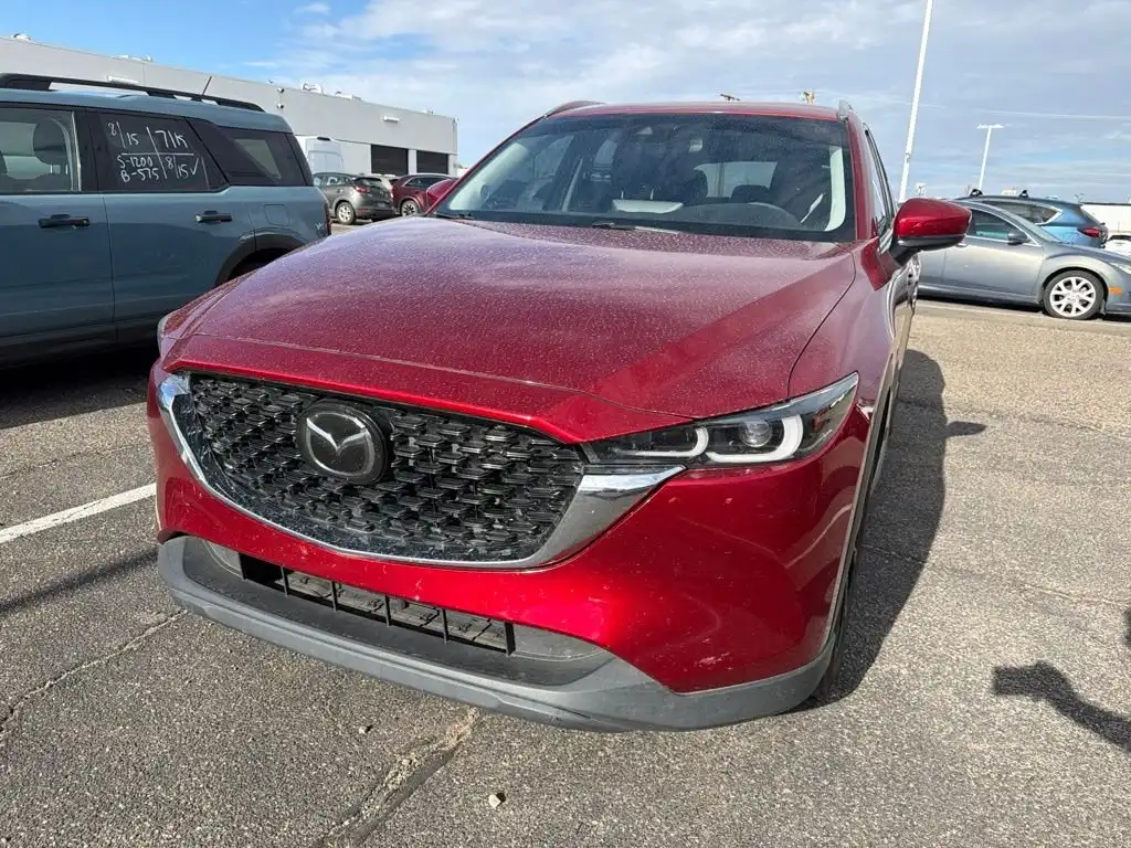 2023 Mazda CX-5 S Premium package Auto AWD's photo