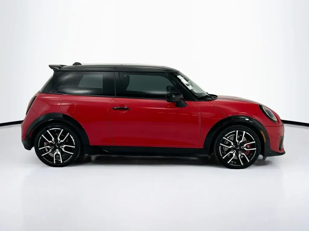2026 MINI Hardtop John Cooper Works photo 4