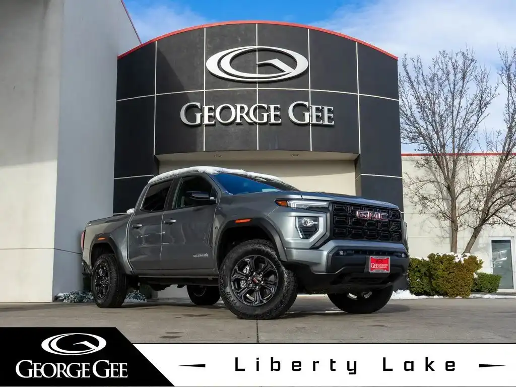 2025 GMC Canyon 4WD Elevation Crew Cab Short Box's photo