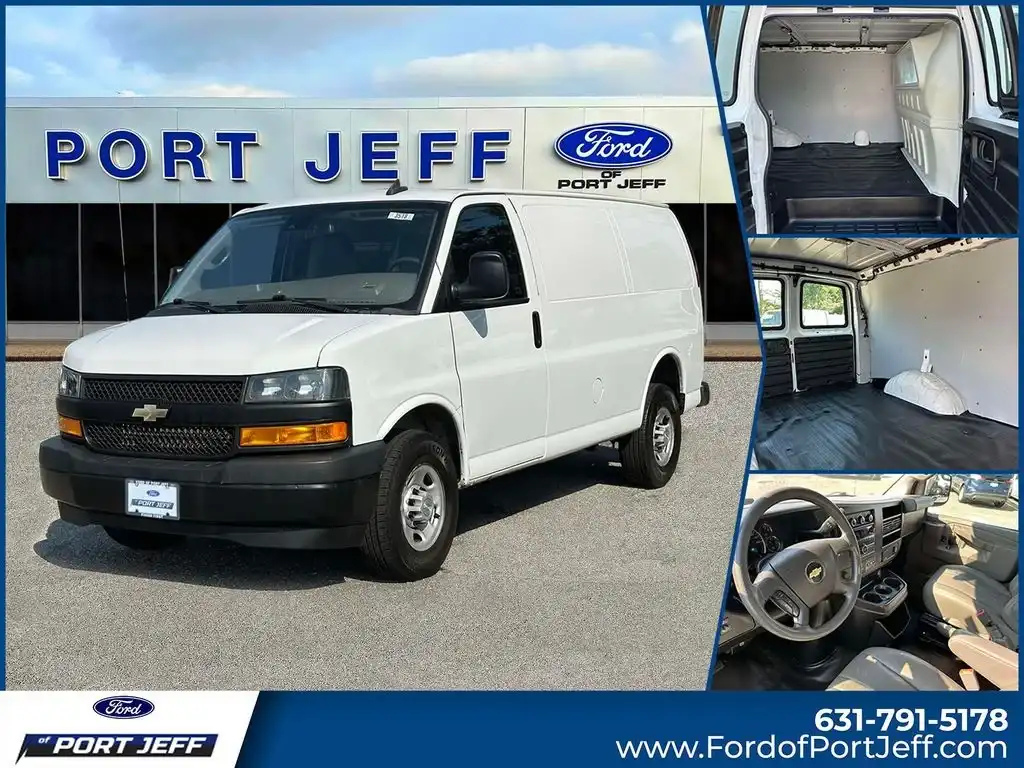 2021 Chevrolet Express Work Van HD 2500's photo