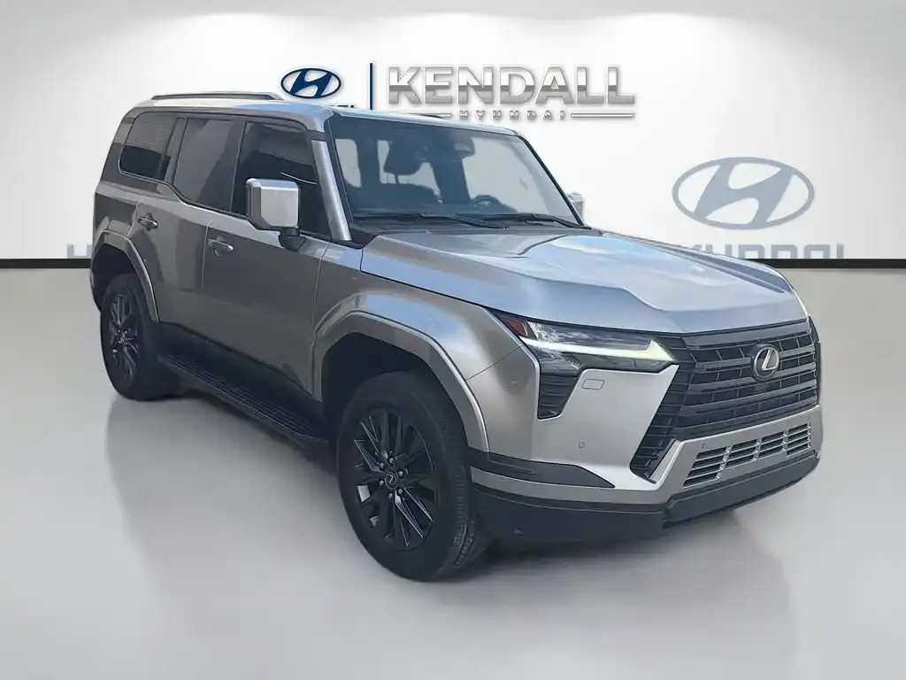 2024 Lexus GX 460 550 Premium's photo