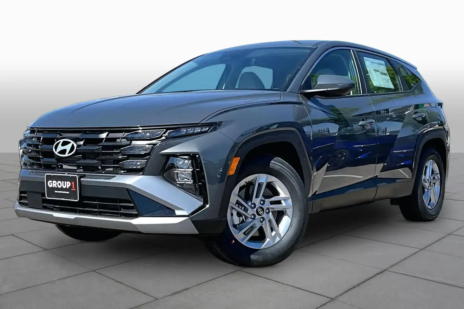 2026 Hyundai Tucson SE FWD's photo