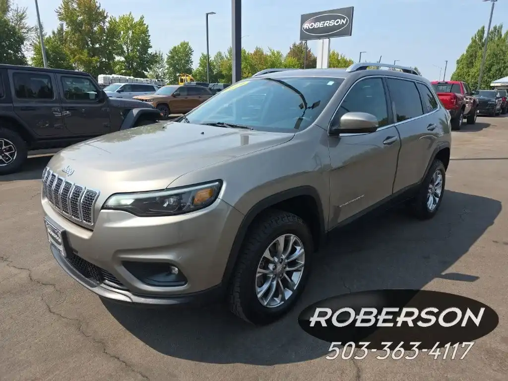 2019 Jeep Cherokee Latitude Plus 4WD's photo