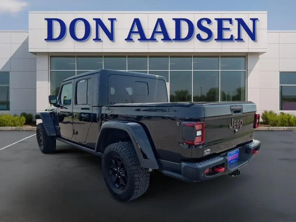 2020 Jeep Gladiator Launch Edition photo 5