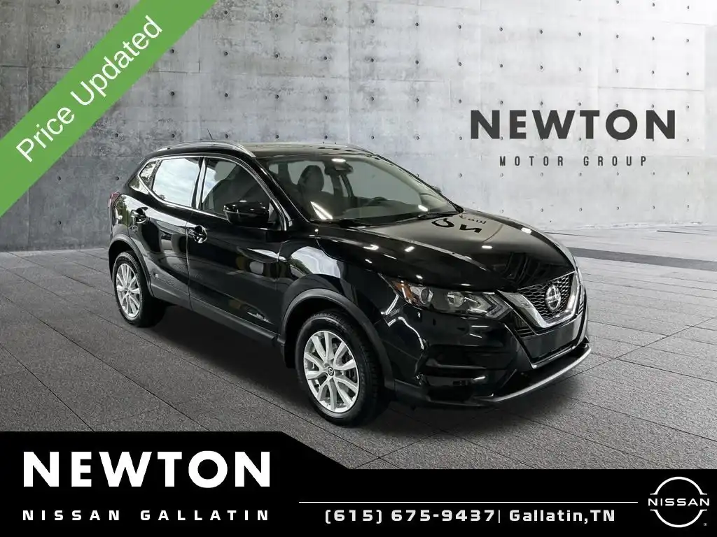 2020 Nissan Rogue Sport SV FWD's photo