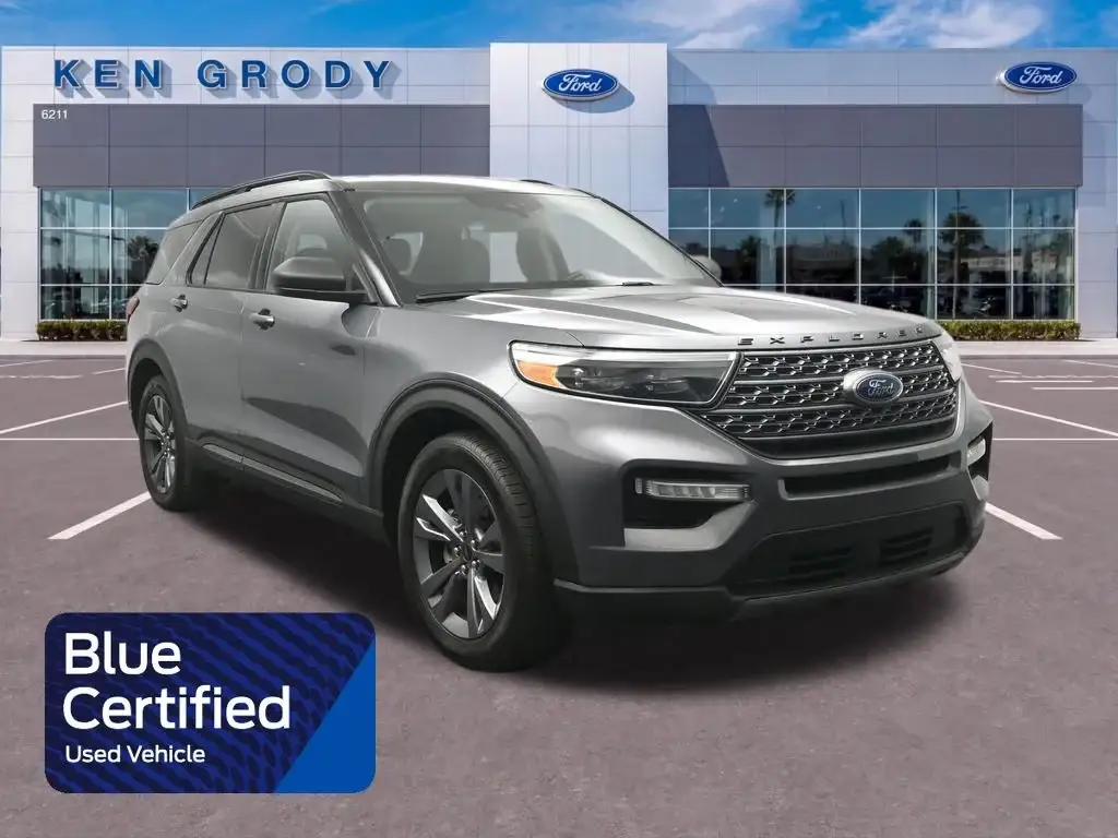 2021 Ford Explorer XLT RWD photo 1