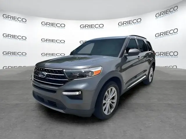 2020 Ford Explorer XLT 4WD photo 5