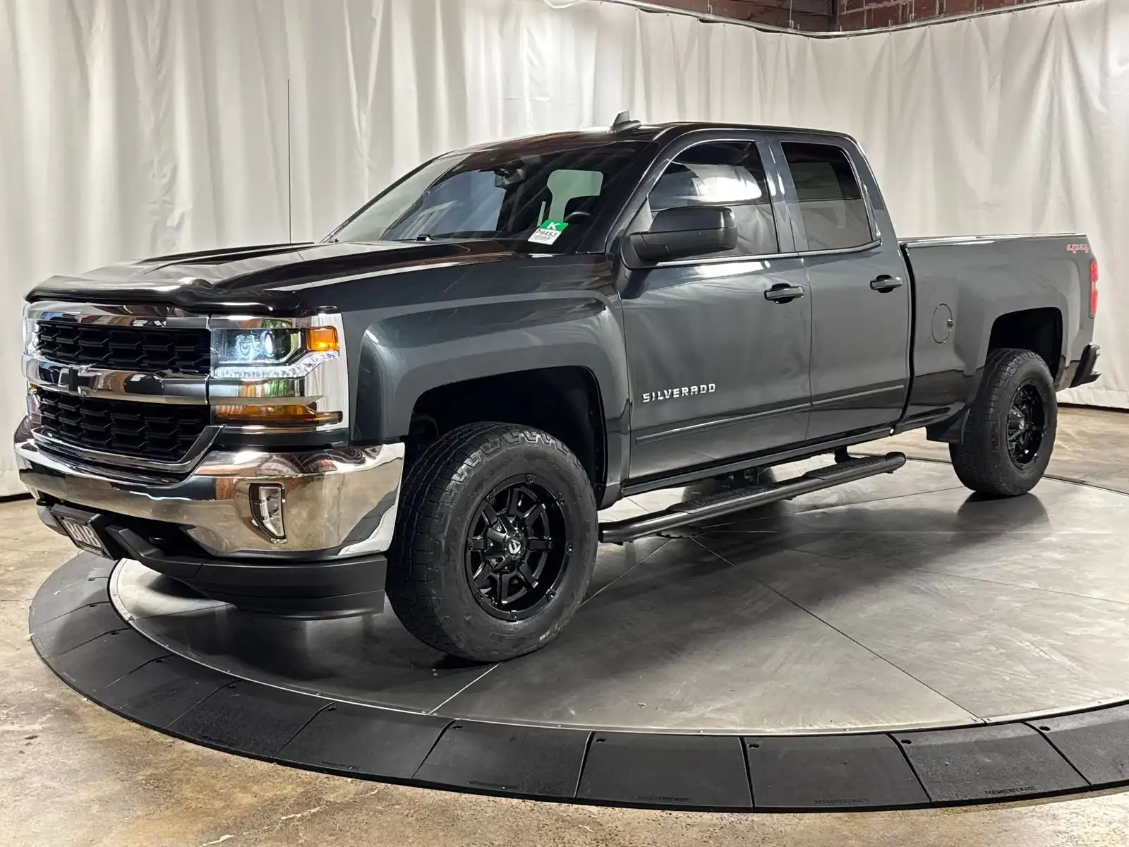 2017 Chevrolet Silverado 1500 LT 4X4 Double Cab Std Box's photo