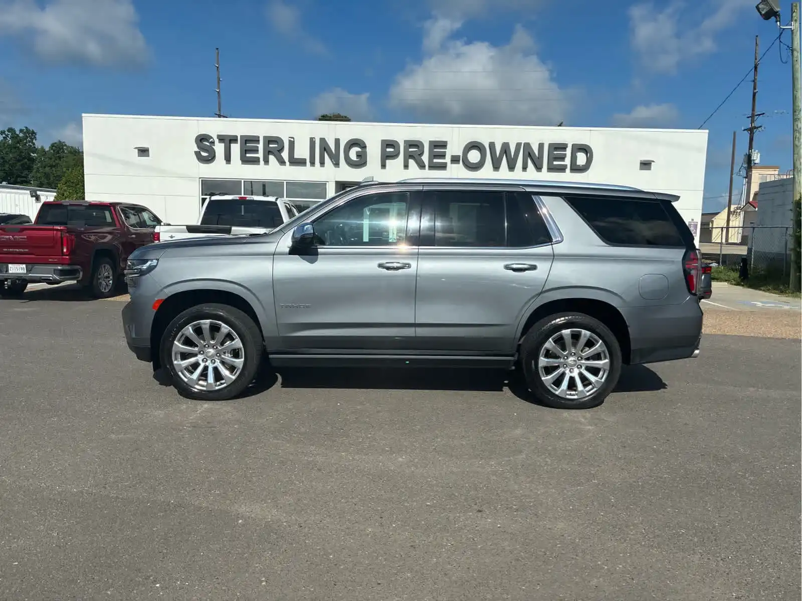 2021 Chevrolet Tahoe 2WD Premier's photo