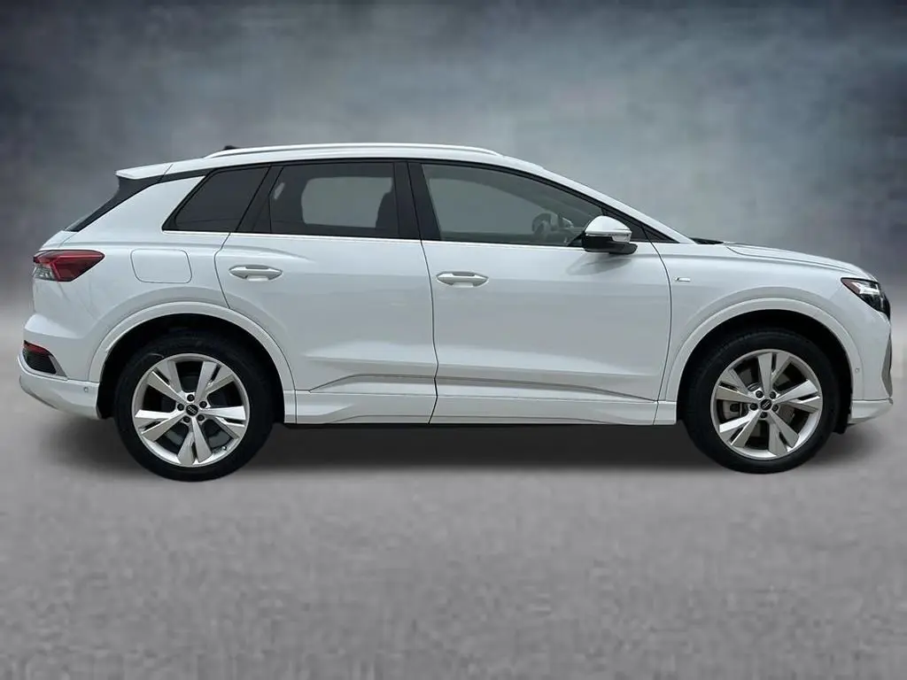 2023 Audi Q4 e-tron 50 Premium Plus quattro photo 5