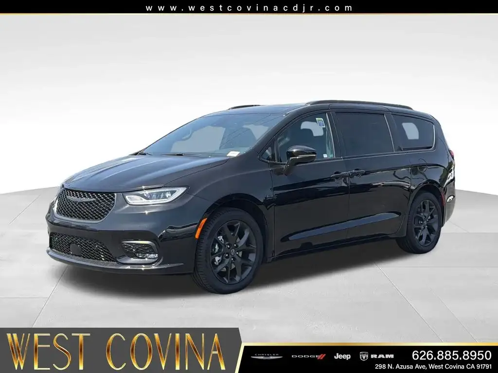 2026 Chrysler Pacifica Select photo 1