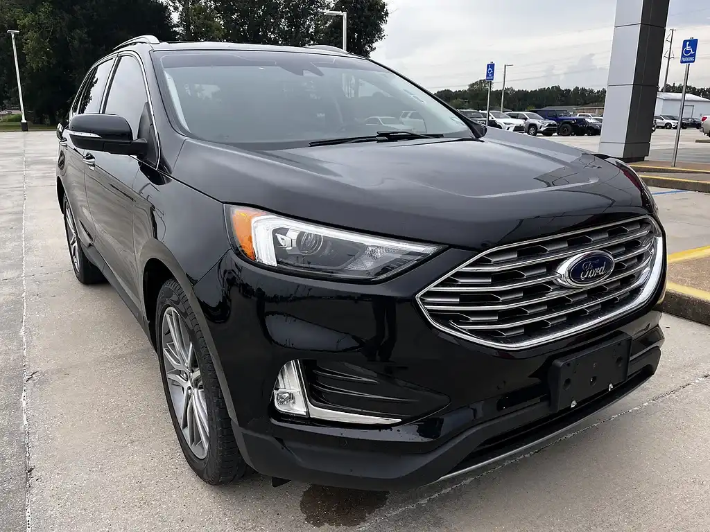2023 Ford Edge Titanium AWD's photo