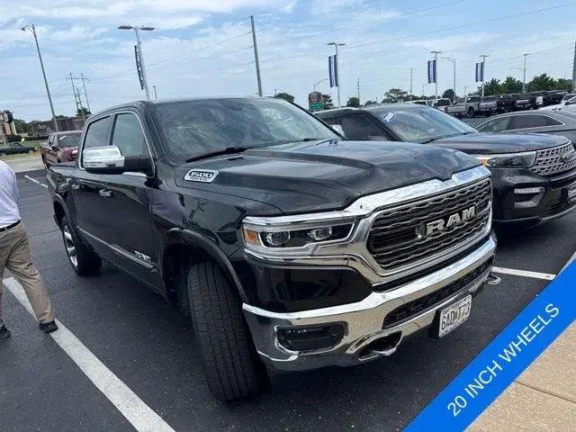 2020 RAM 1500 Limited 4x4 Crew Cab 5'7 photo 3