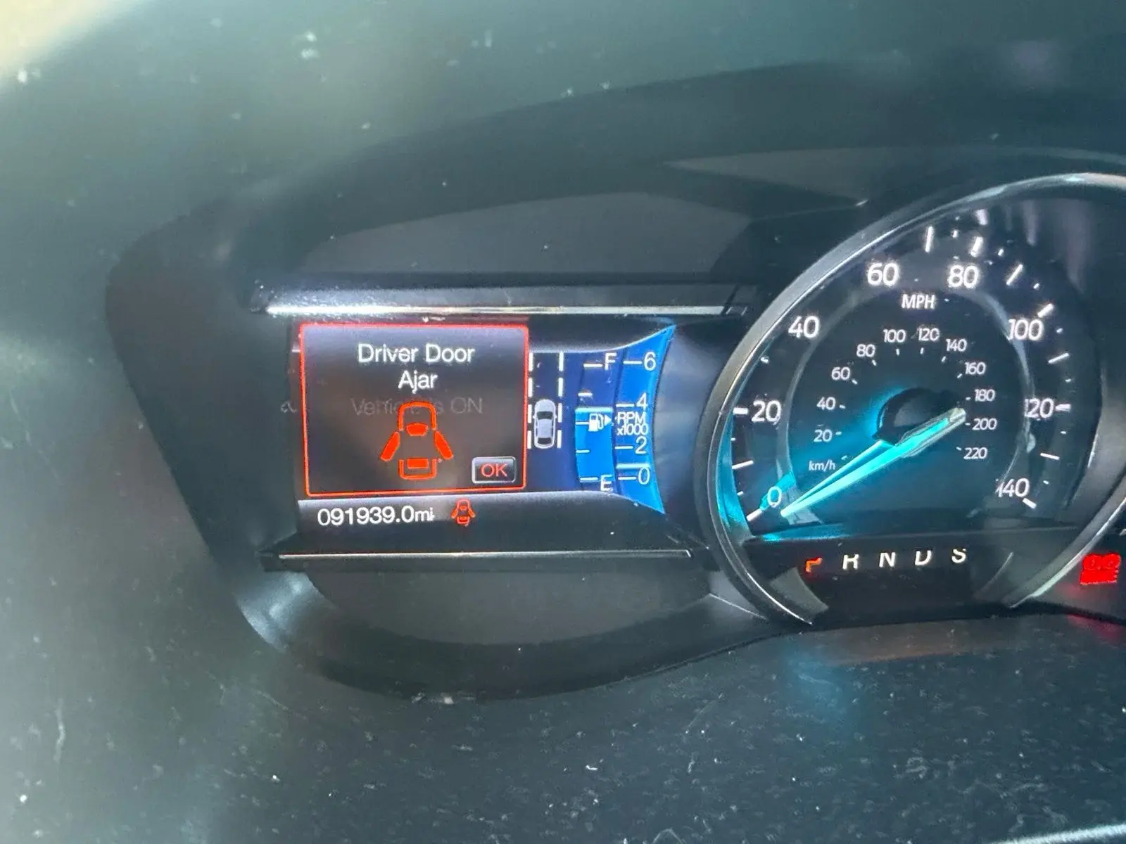 2019 Ford Explorer XLT 4WD photo 4