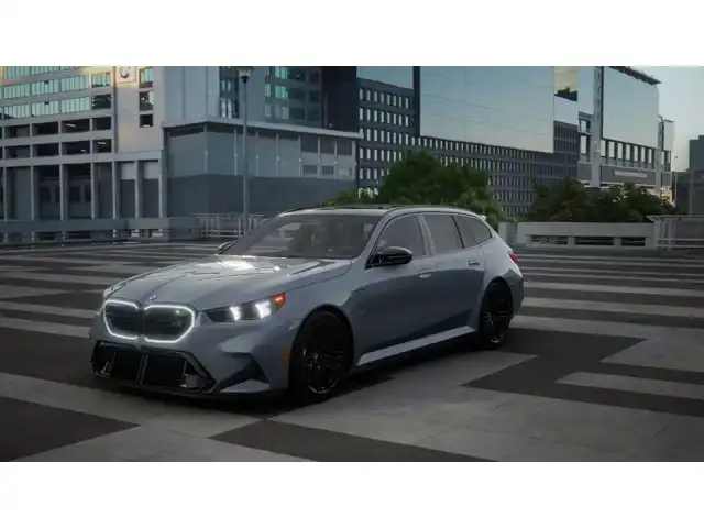2027 BMW M5 M5 Touring's photo