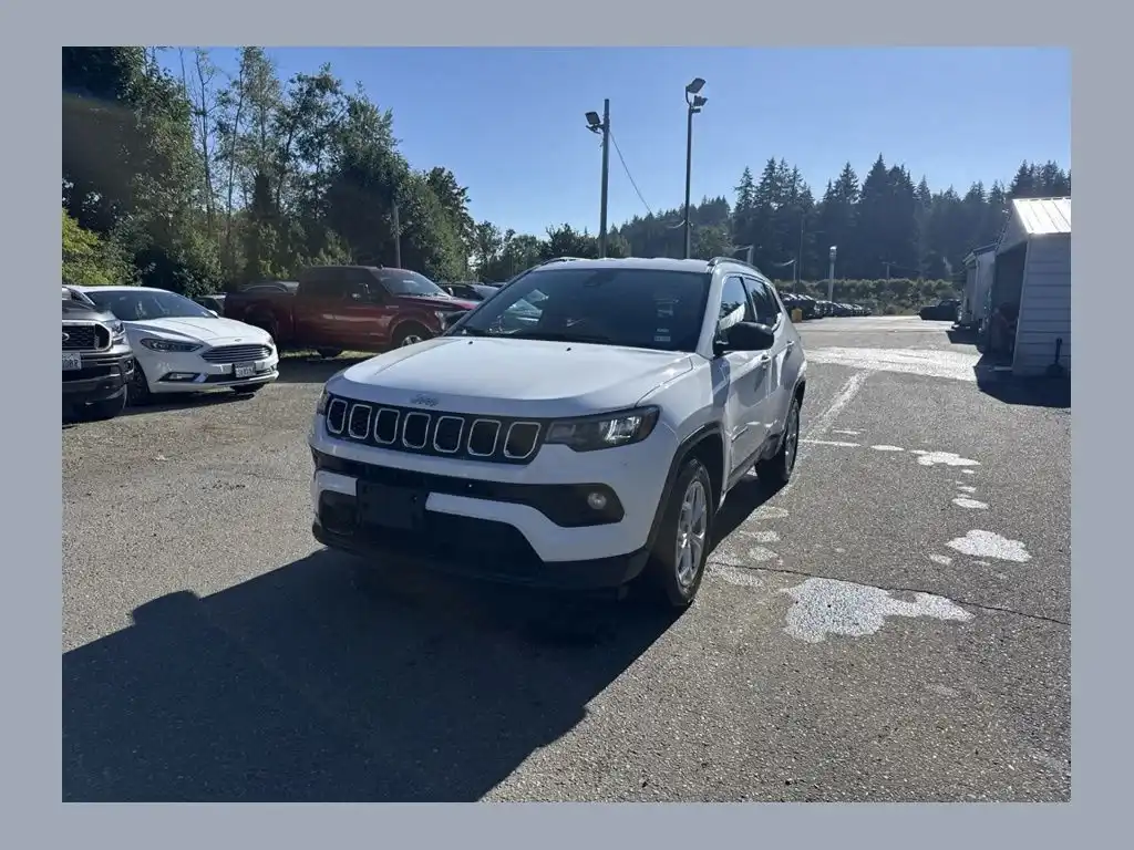 2024 Jeep Compass Latitude 4X4's photo