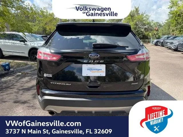 2024 Ford Edge Titanium AWD photo 5