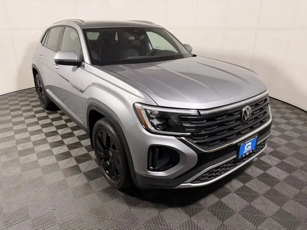 2026 Volkswagen Atlas Cross Sport 2.0T SE w/Tech 4MOTION's photo