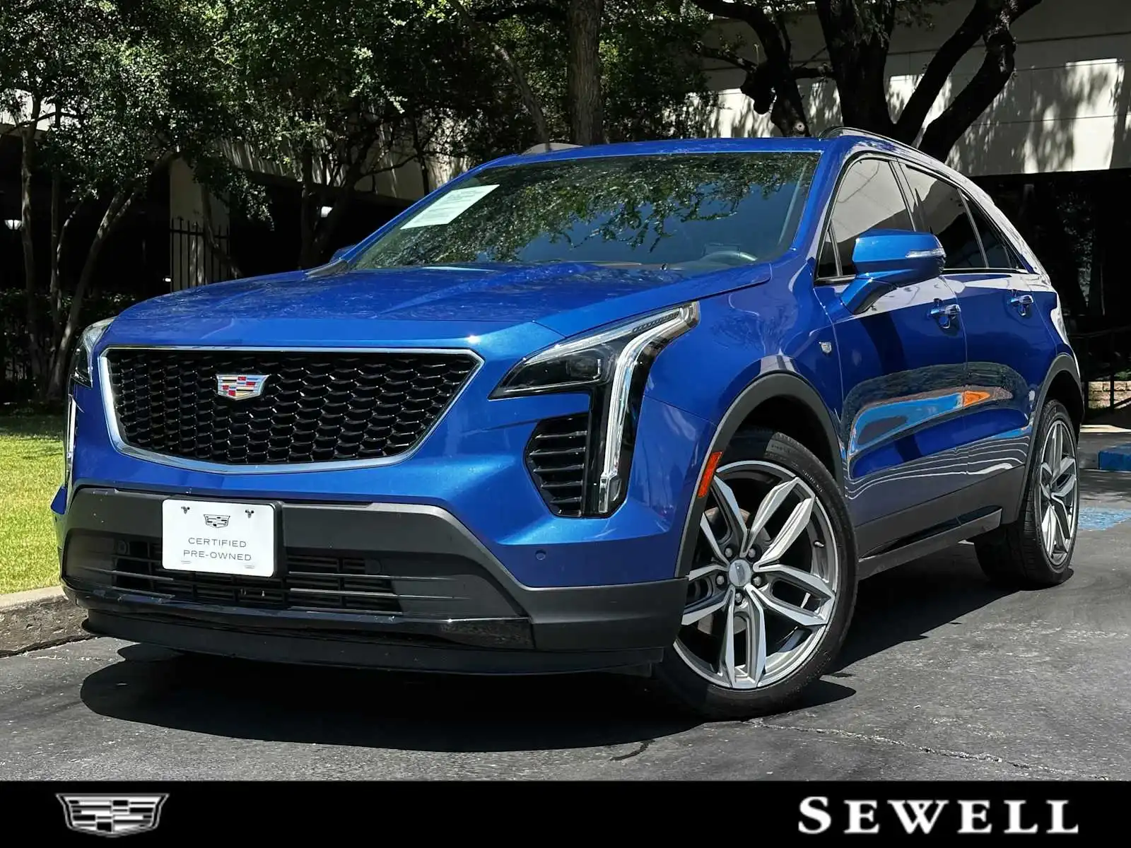 2023 Cadillac XT4 Sport's photo