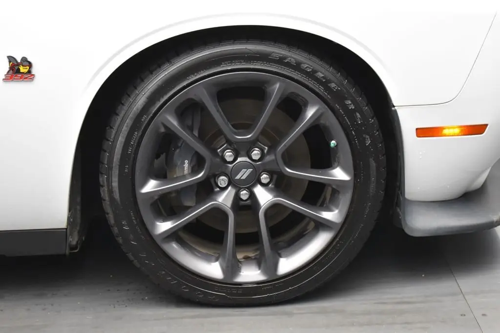 2023 Dodge Challenger R/T Scat Pack photo 5