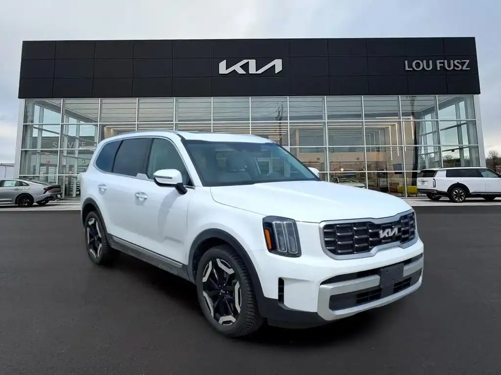 2024 Kia Telluride S AWD's photo