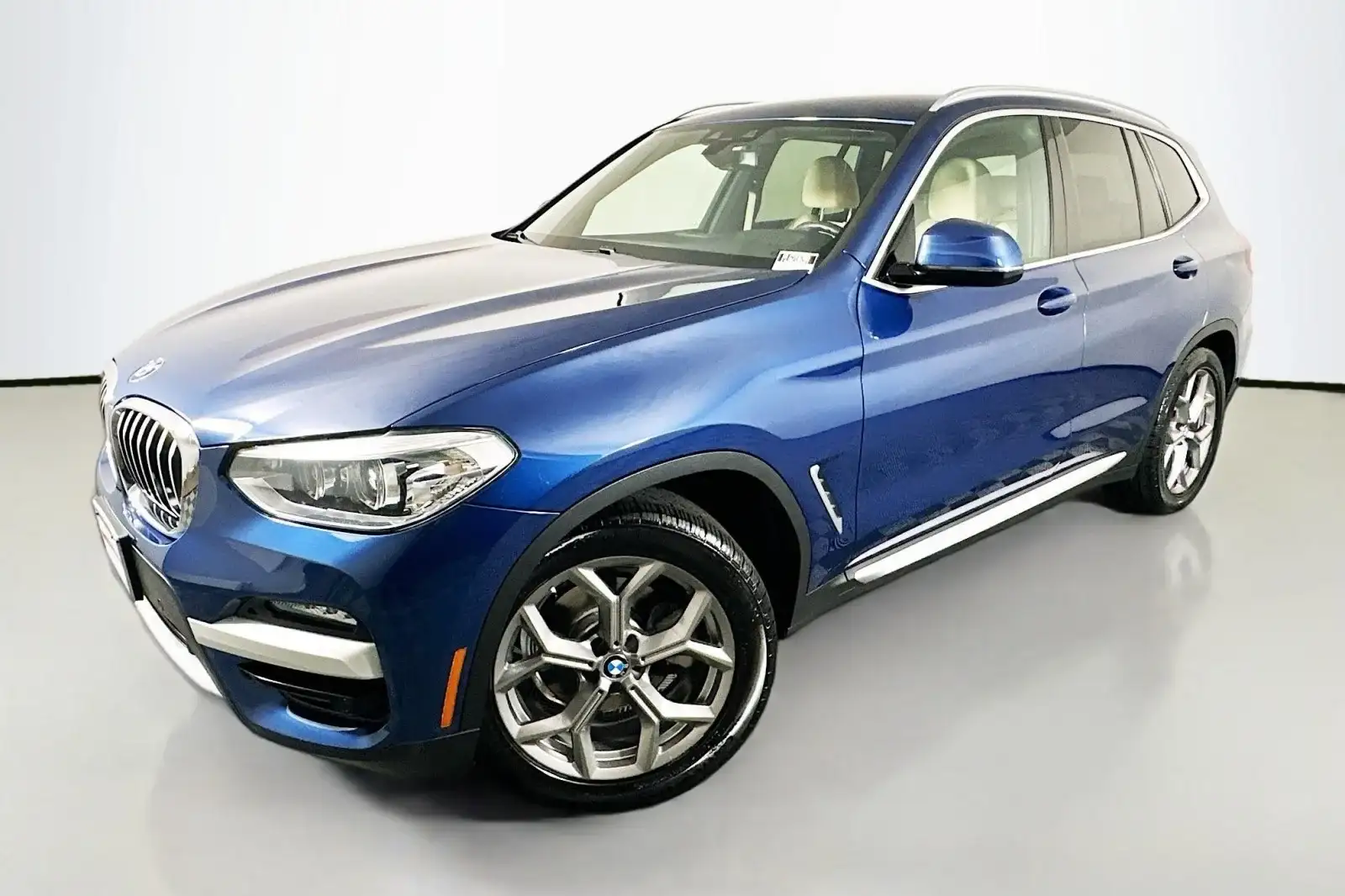 2020 BMW X3 sDrive30i's photo
