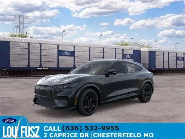 2026 Ford Mustang-Mach-e GT photo 1