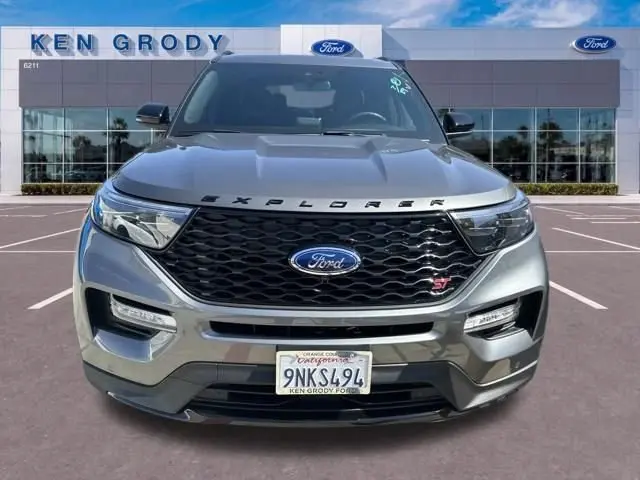 2024 Ford Explorer ST 4WD photo 3