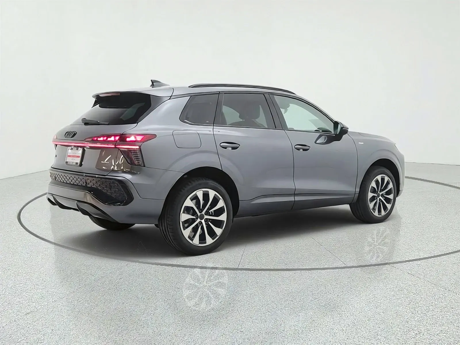 2026 Audi Q3 S Line quattro photo 5
