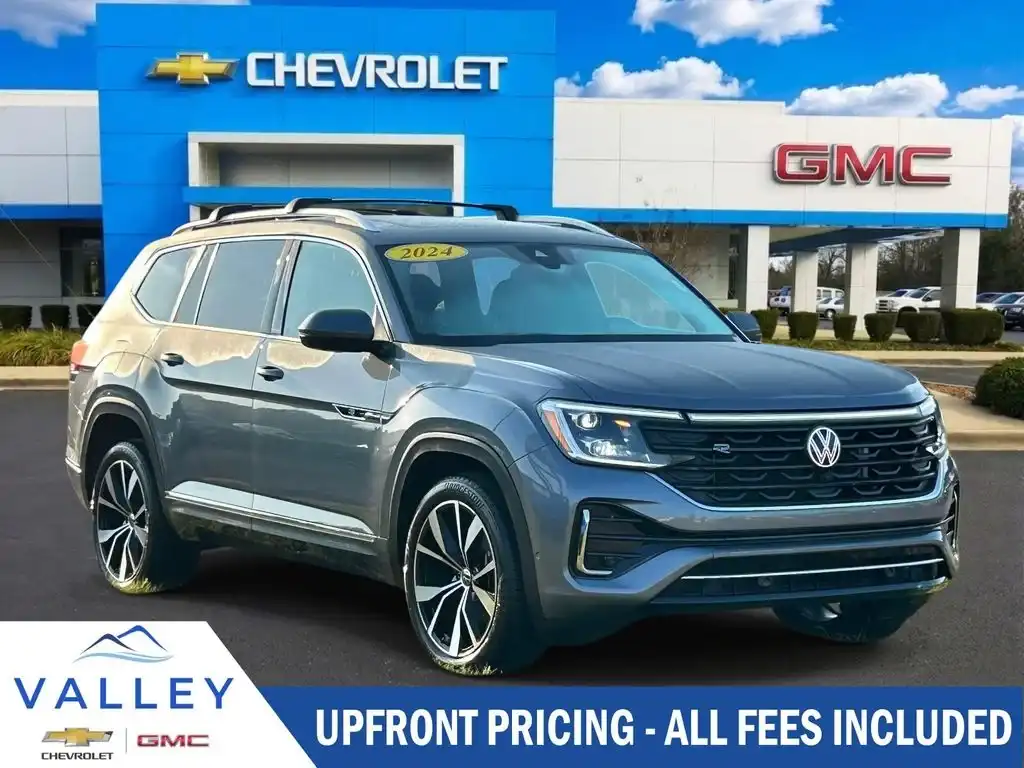 2024 Volkswagen Atlas 2.0T SEL Premium R-Line 4Motion's photo