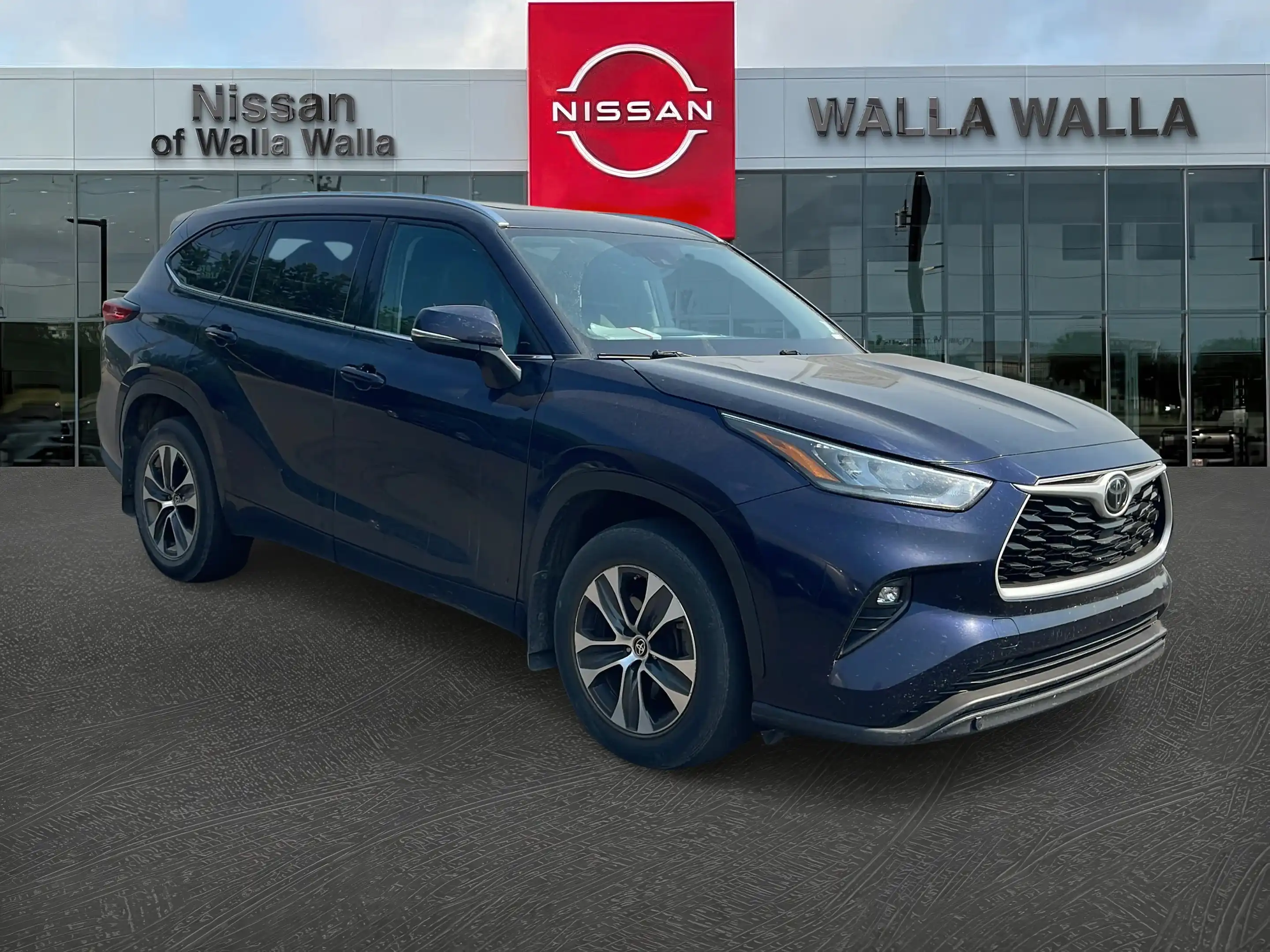2021 Toyota Highlander XLE 4x4 V6's photo