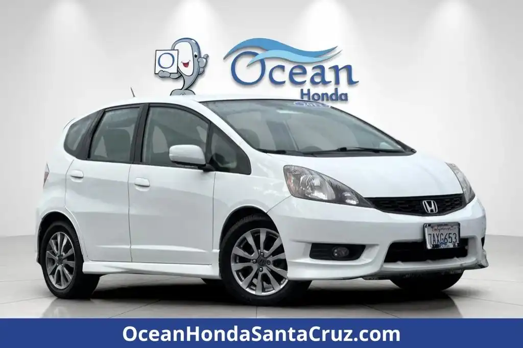 2013 Honda Fit Sport Auto's photo