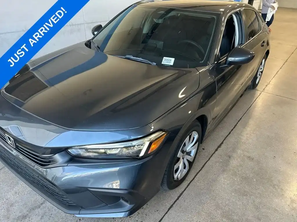 2023 Honda Civic LX CVT's photo