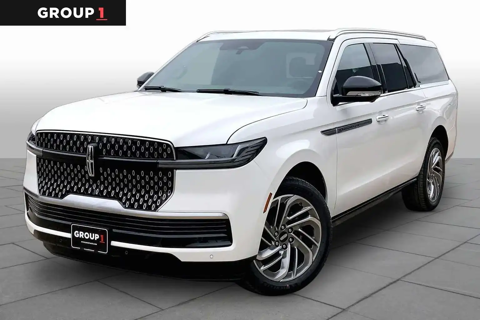 2026 Lincoln Navigator Reserve L 4WD's photo