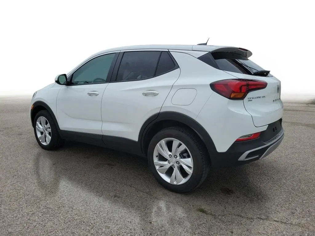 2024 Buick Encore GX Preferred AWD photo 3