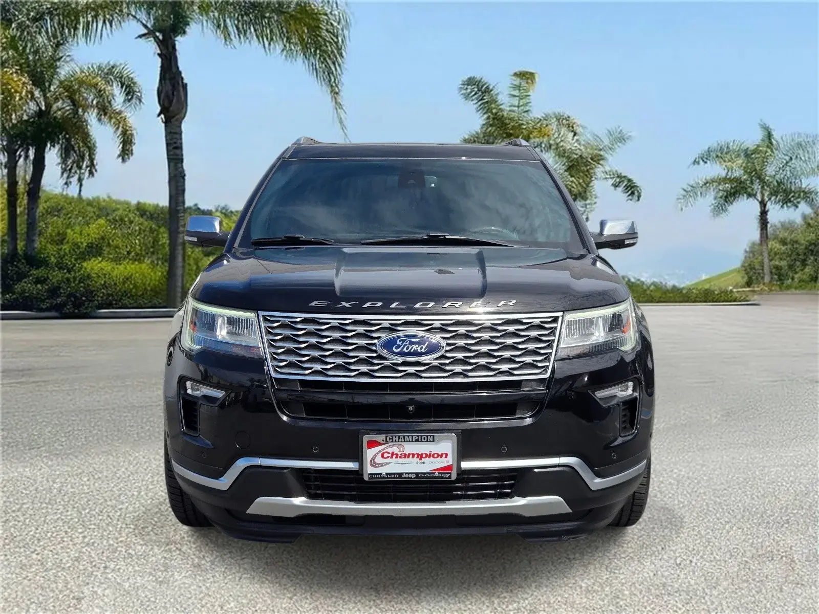 2018 Ford Explorer Platinum 4WD photo 3