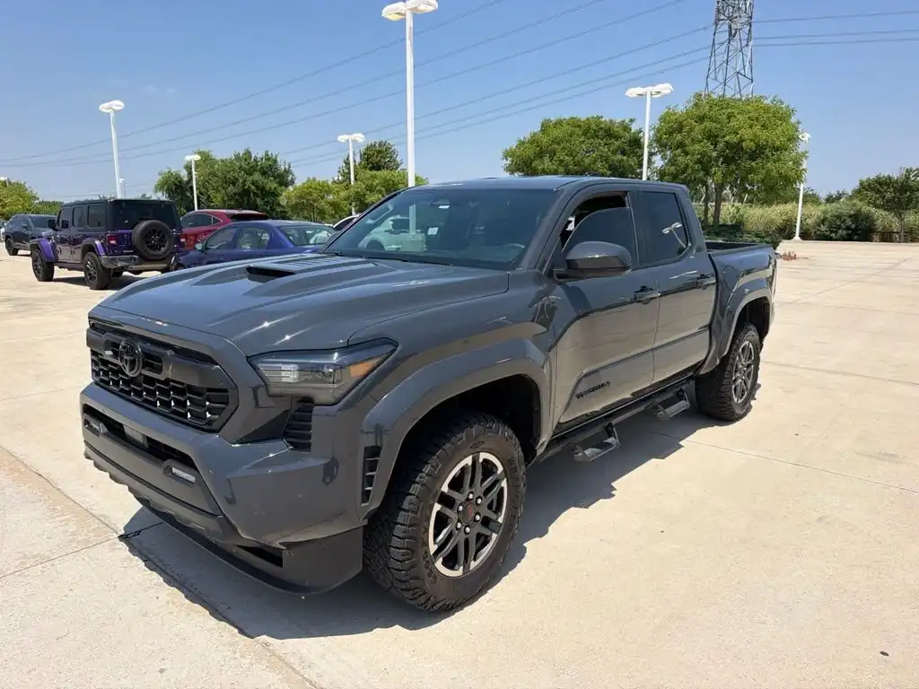 2025 Toyota Tacoma TRD Sport 4x4 Double Cab Long Bed's photo